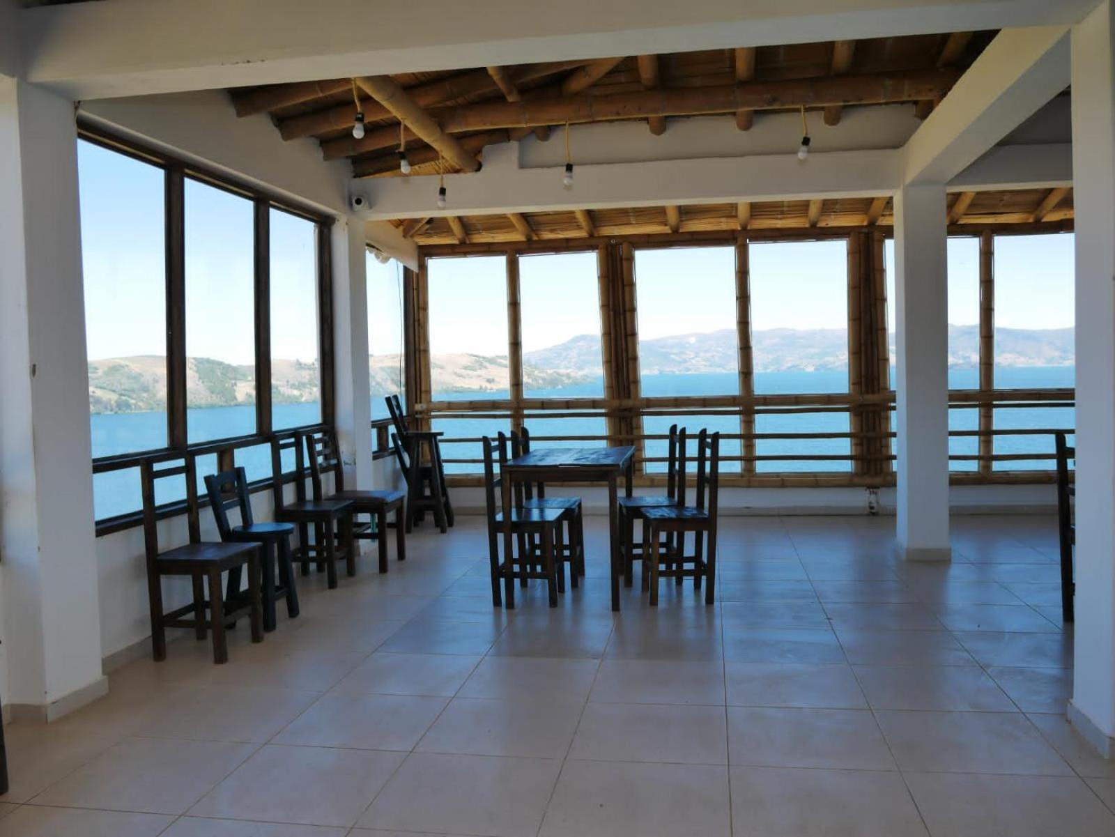 Hotel Tota Eliseo Playa Blanca Lago De โตตา ภายนอก รูปภาพ