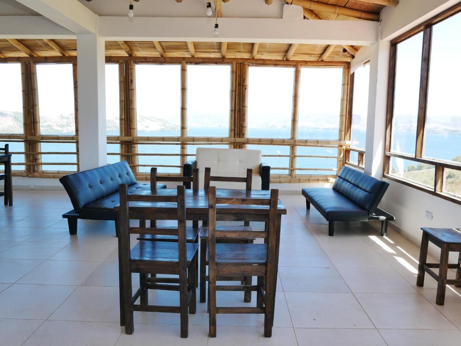 Hotel Tota Eliseo Playa Blanca Lago De โตตา ภายนอก รูปภาพ